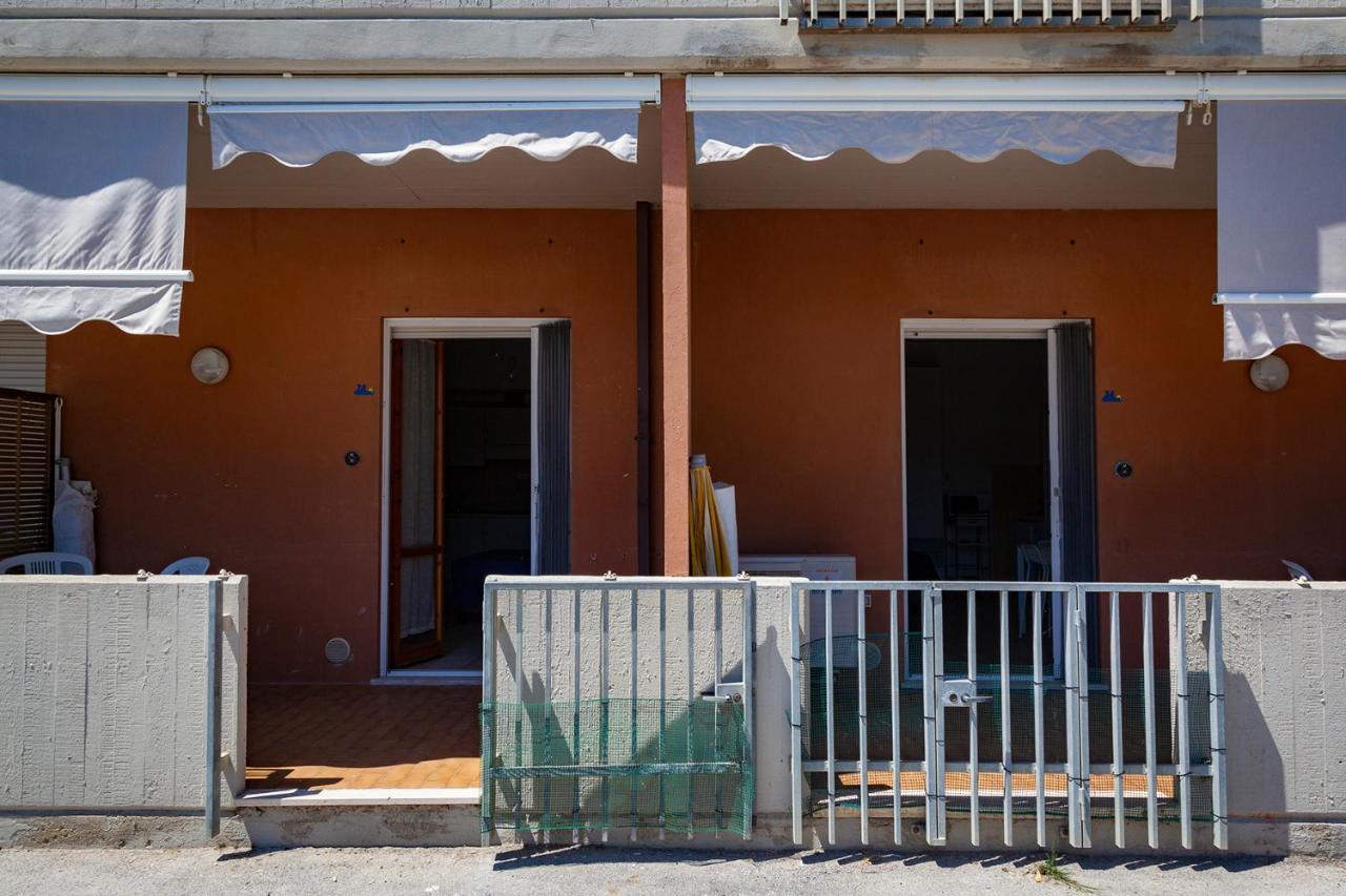 Residence Casabianca Porto San Giorgio Luaran gambar