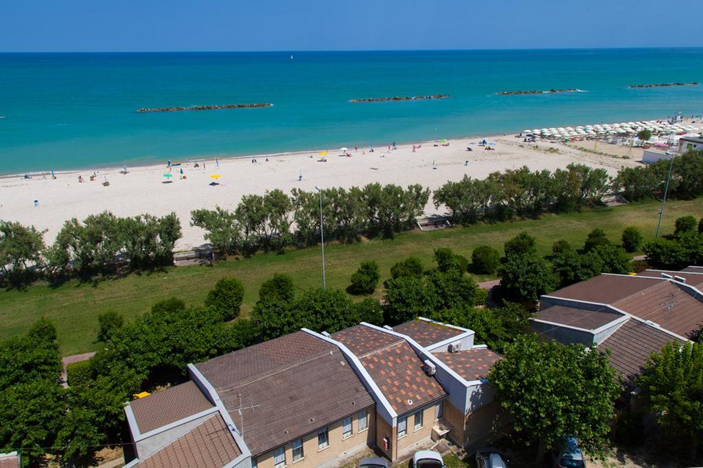 Residence Casabianca Porto San Giorgio Luaran gambar