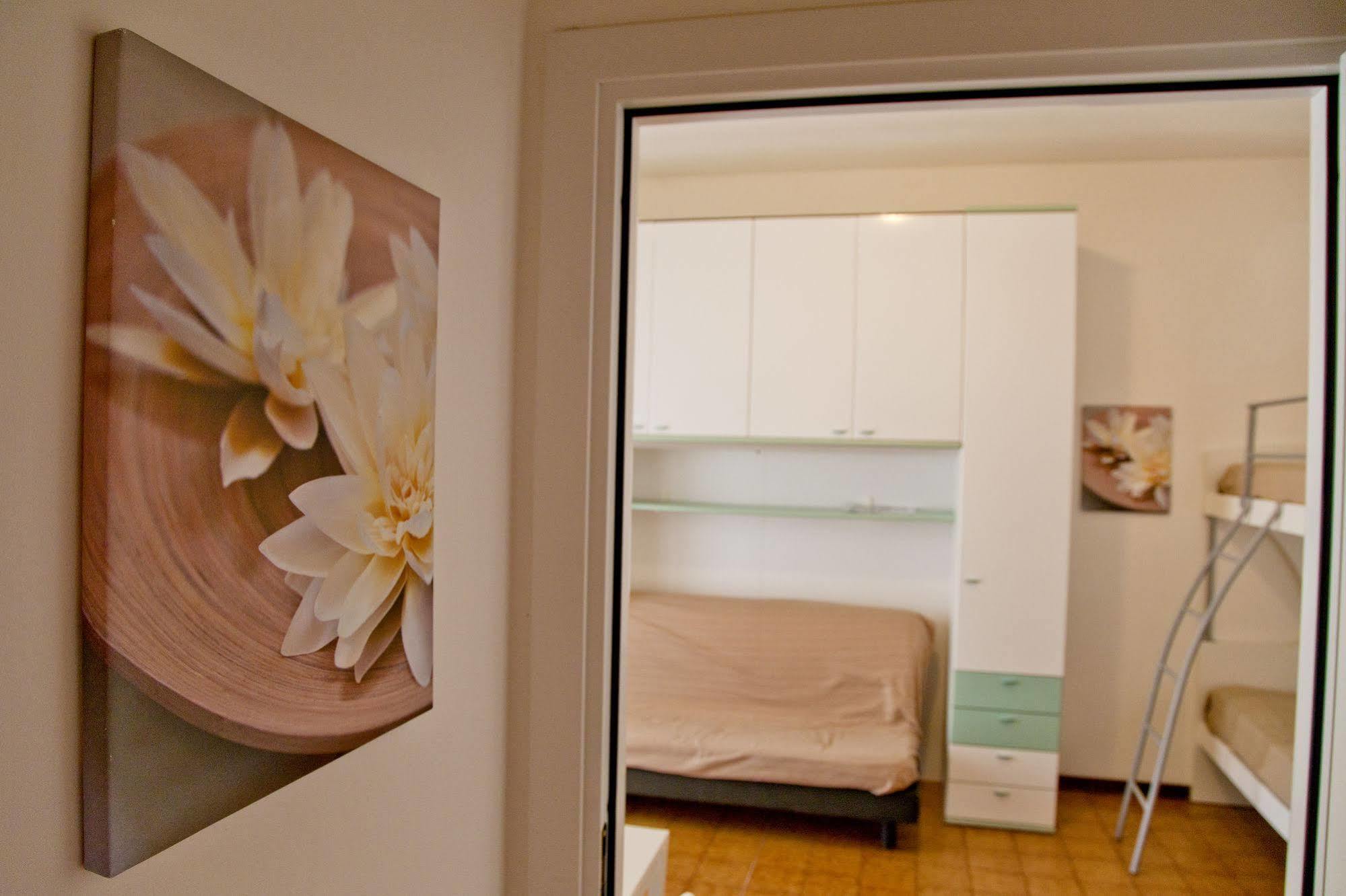 Residence Casabianca Porto San Giorgio Luaran gambar