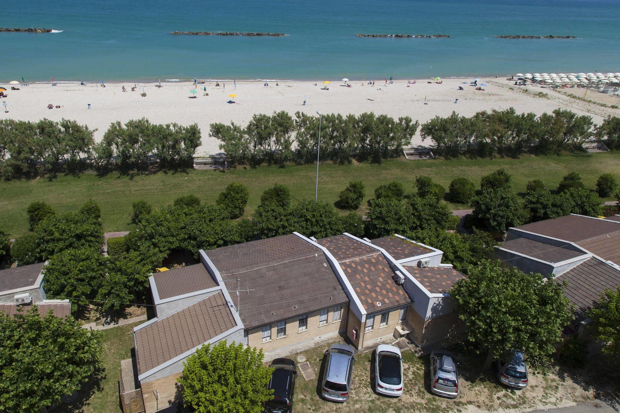 Residence Casabianca Porto San Giorgio Luaran gambar